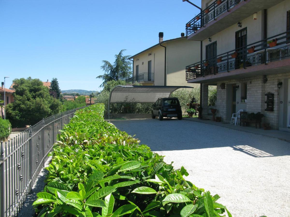 Civico 29 Apartman Collestrada Kültér fotó